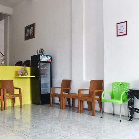 Reddoorz Near Sultan Hasanuddin Airport 2 Hotel Makassar Buitenkant foto